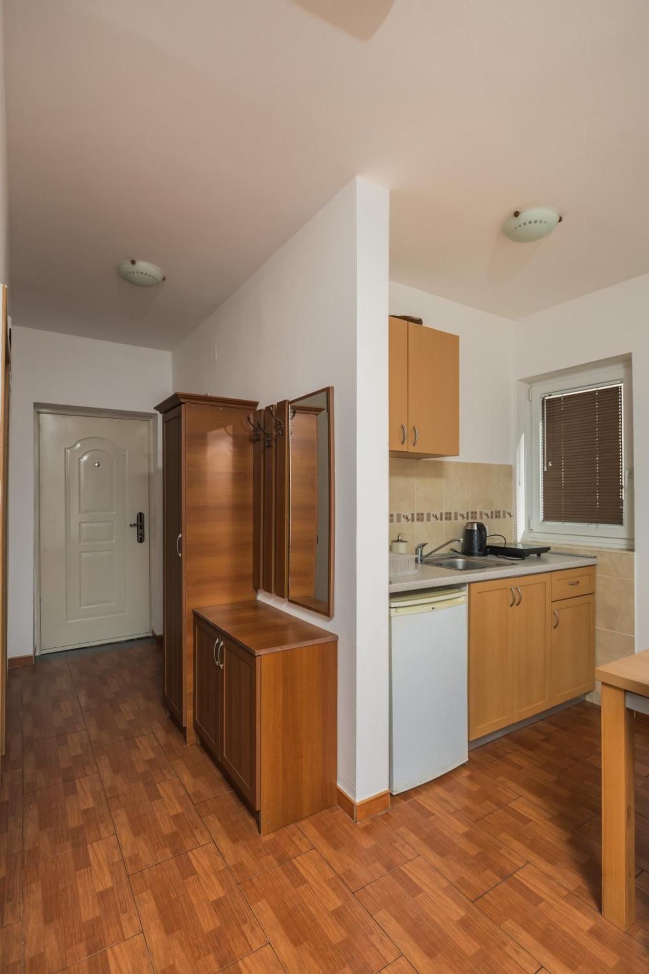 Apartments Franicevic Petrovac Kültér fotó